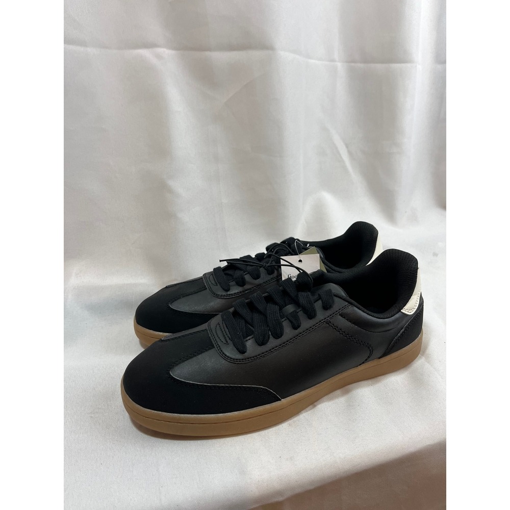 Goodfellow & Co Mens‎ Black Low Top Sneakers Gum Sole Size 9.5 NWT